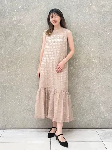 GRACE CONTINENTAL minami コーディネート画像