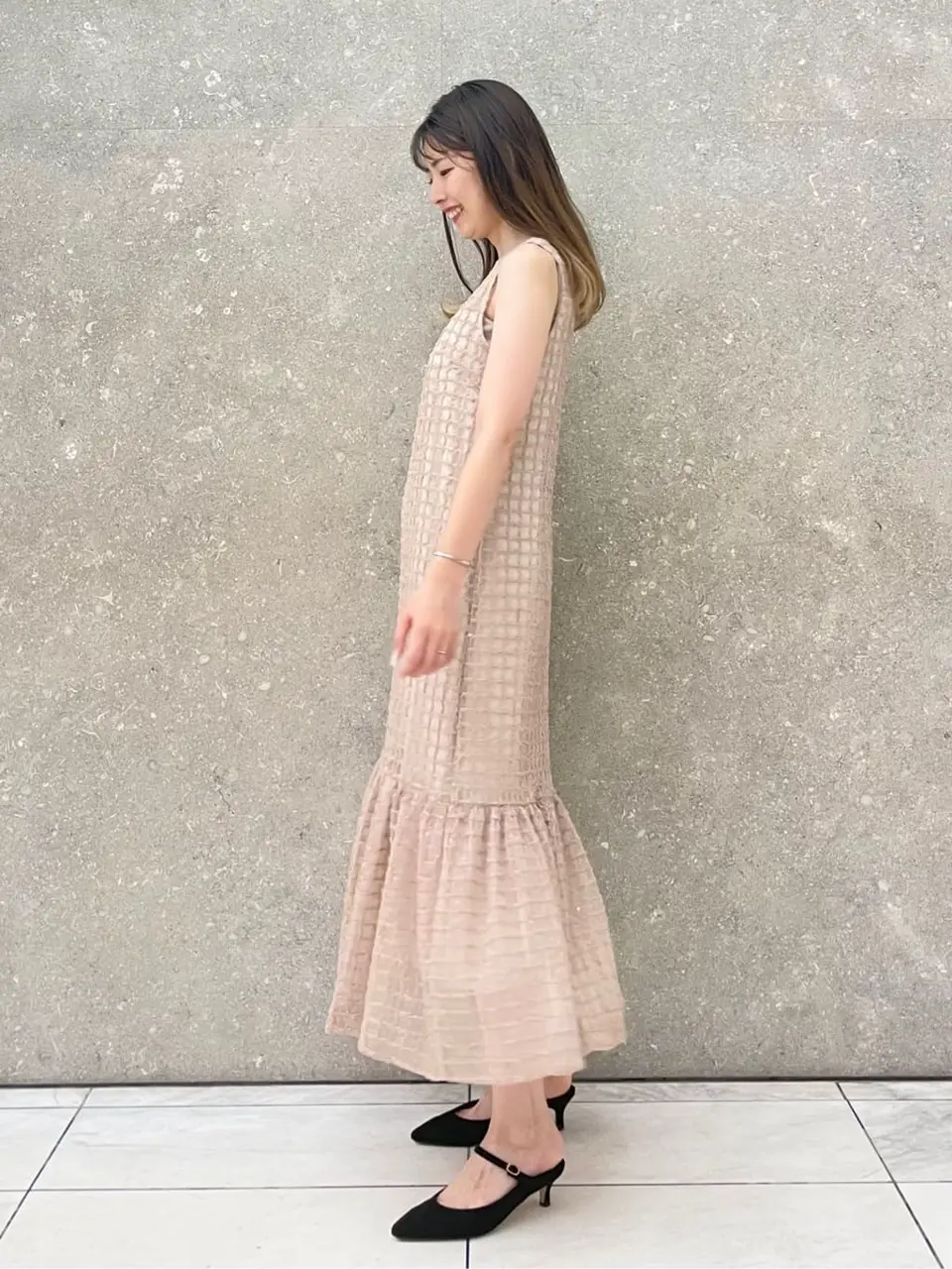 GRACE CONTINENTAL minami コーディネート画像