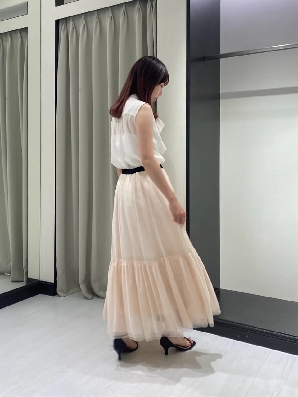 GRACE CONTINENTAL Abe コーディネート画像