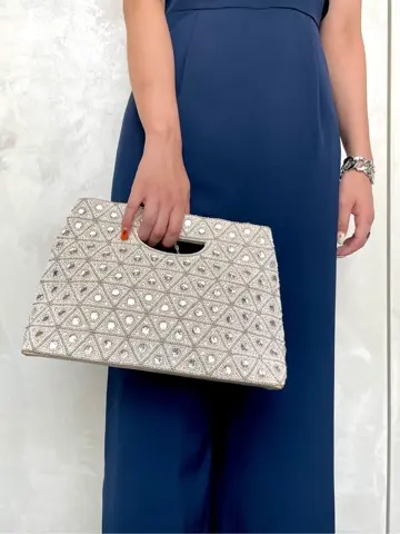 GRACE CONTINENTAL yoshi コーディネート画像