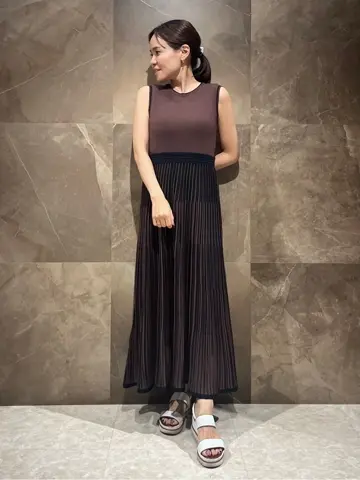 GRACE CONTINENTAL 穐山　香織 コーディネート画像