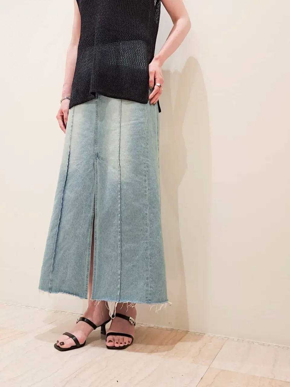 GRACE CONTINENTAL 今野　志保 コーディネート画像