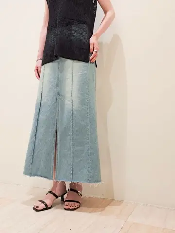 GRACE CONTINENTAL 今野　志保 コーディネート画像