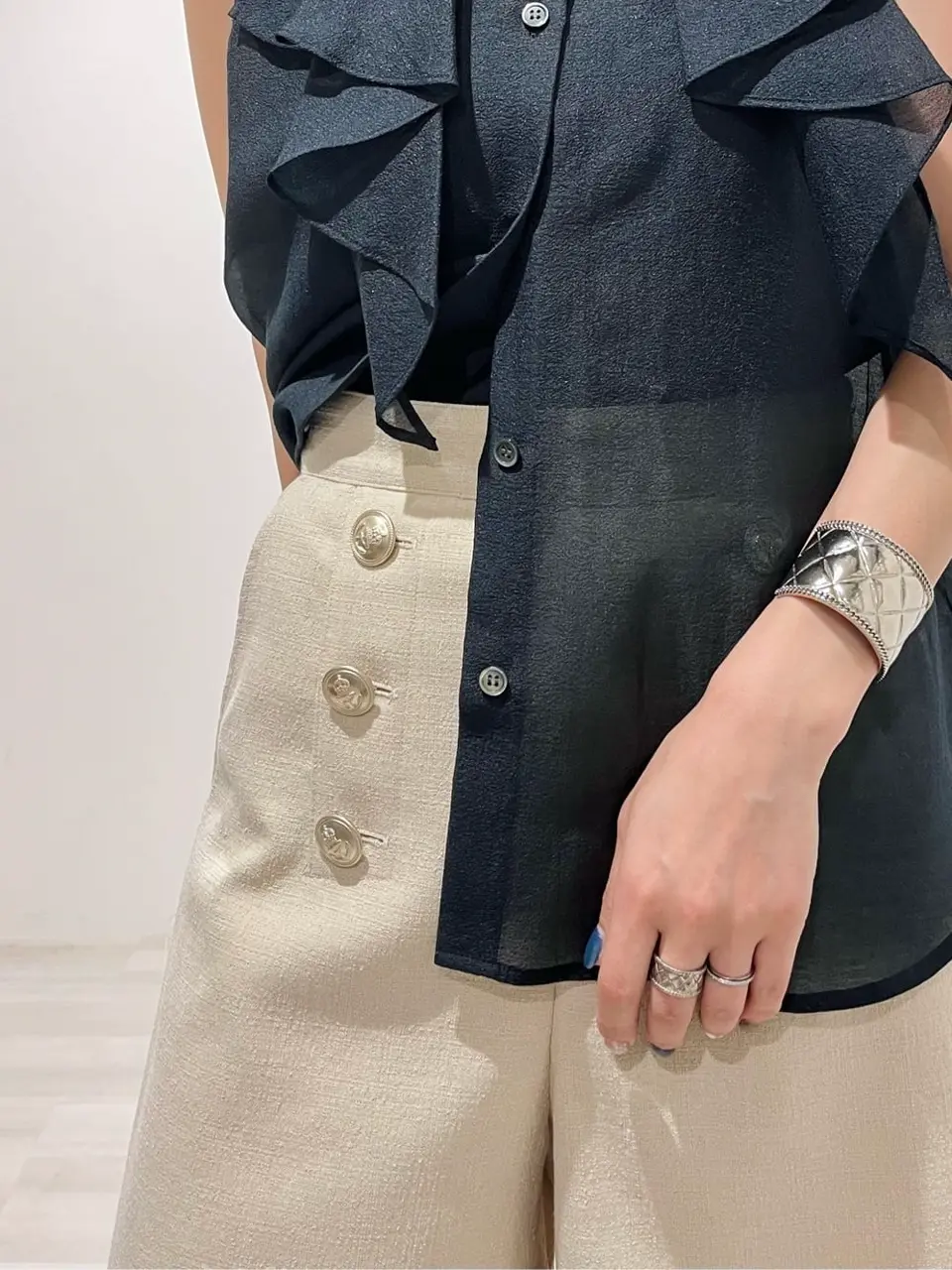 GRACE CONTINENTAL A.Kameyama コーディネート画像