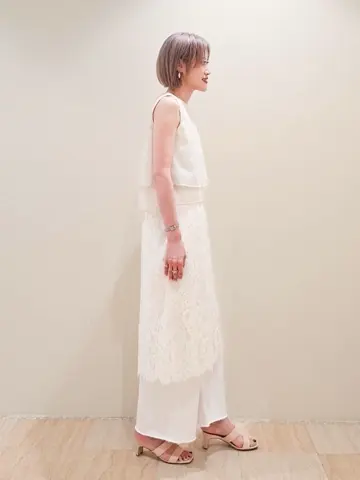 GRACE CONTINENTAL 今野　志保 コーディネート画像