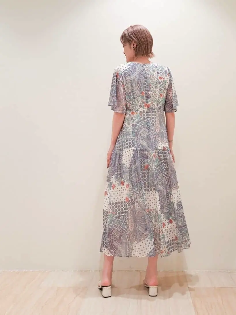 GRACE CONTINENTAL 今野　志保 コーディネート画像