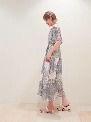 GRACE CONTINENTAL 今野　志保 コーディネート画像