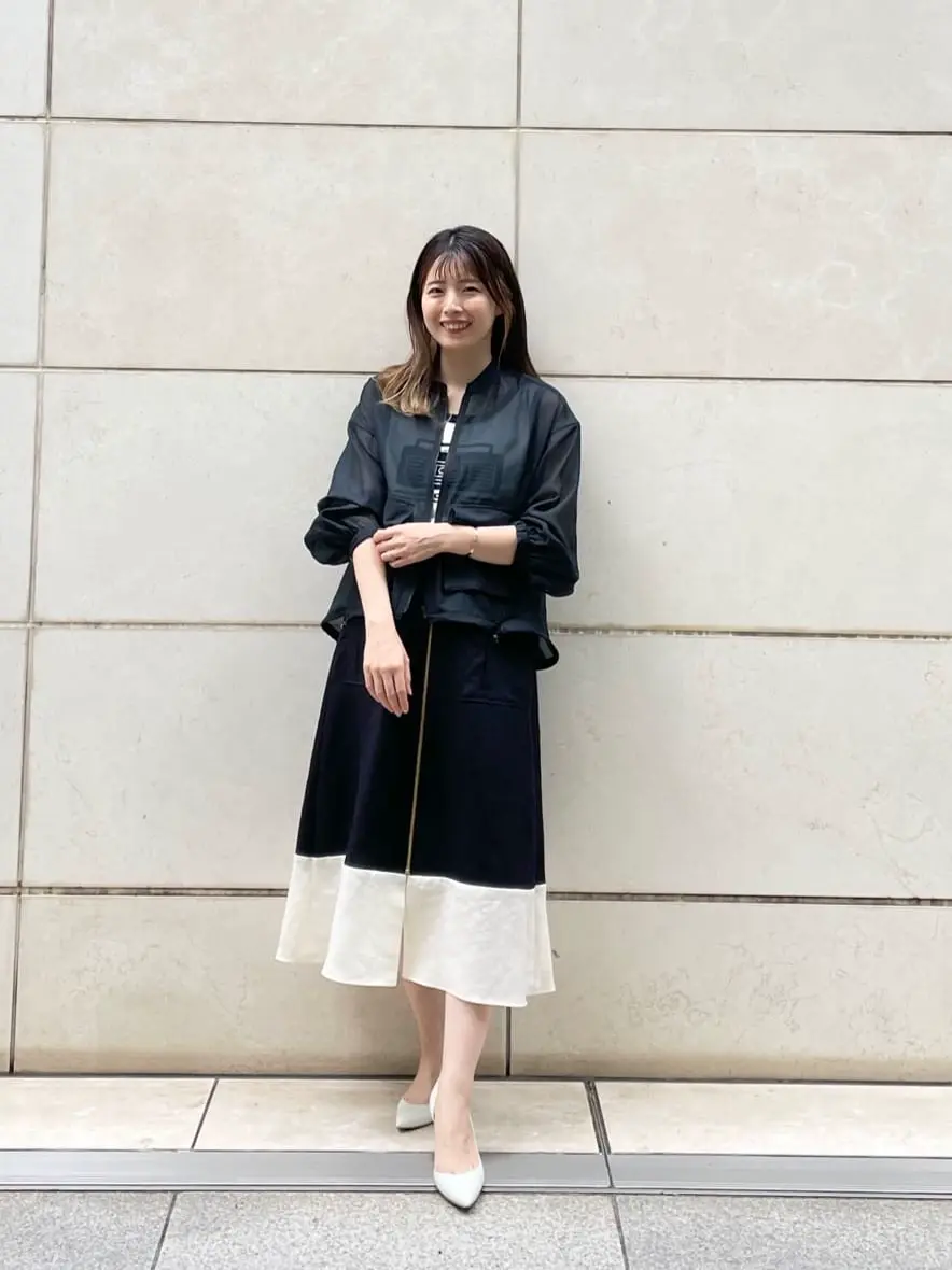 GRACE CONTINENTAL minami コーディネート画像