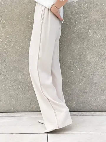 GRACE CONTINENTAL minami コーディネート画像