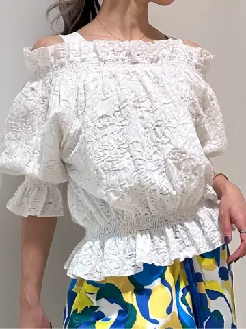 GRACE CONTINENTAL FUKUSHIMA YURIE コーディネート画像