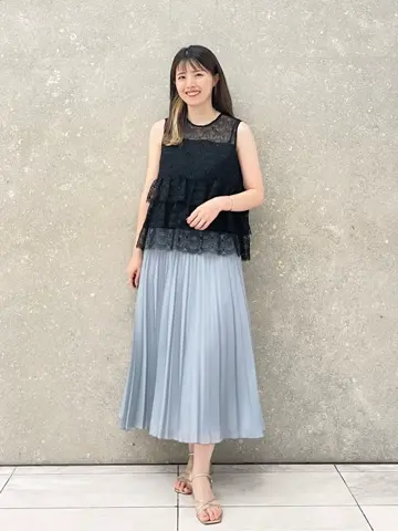 GRACE CONTINENTAL minami コーディネート画像