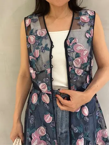 GRACE CONTINENTAL 穐山　香織 コーディネート画像