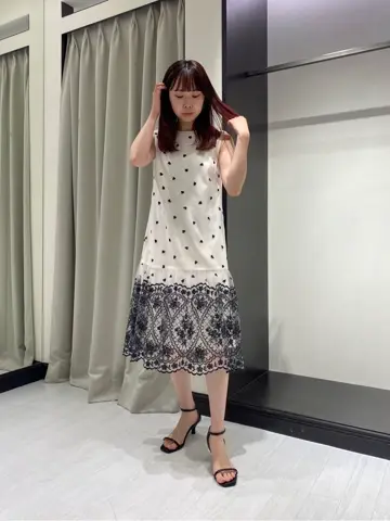 GRACE CONTINENTAL Abe コーディネート画像