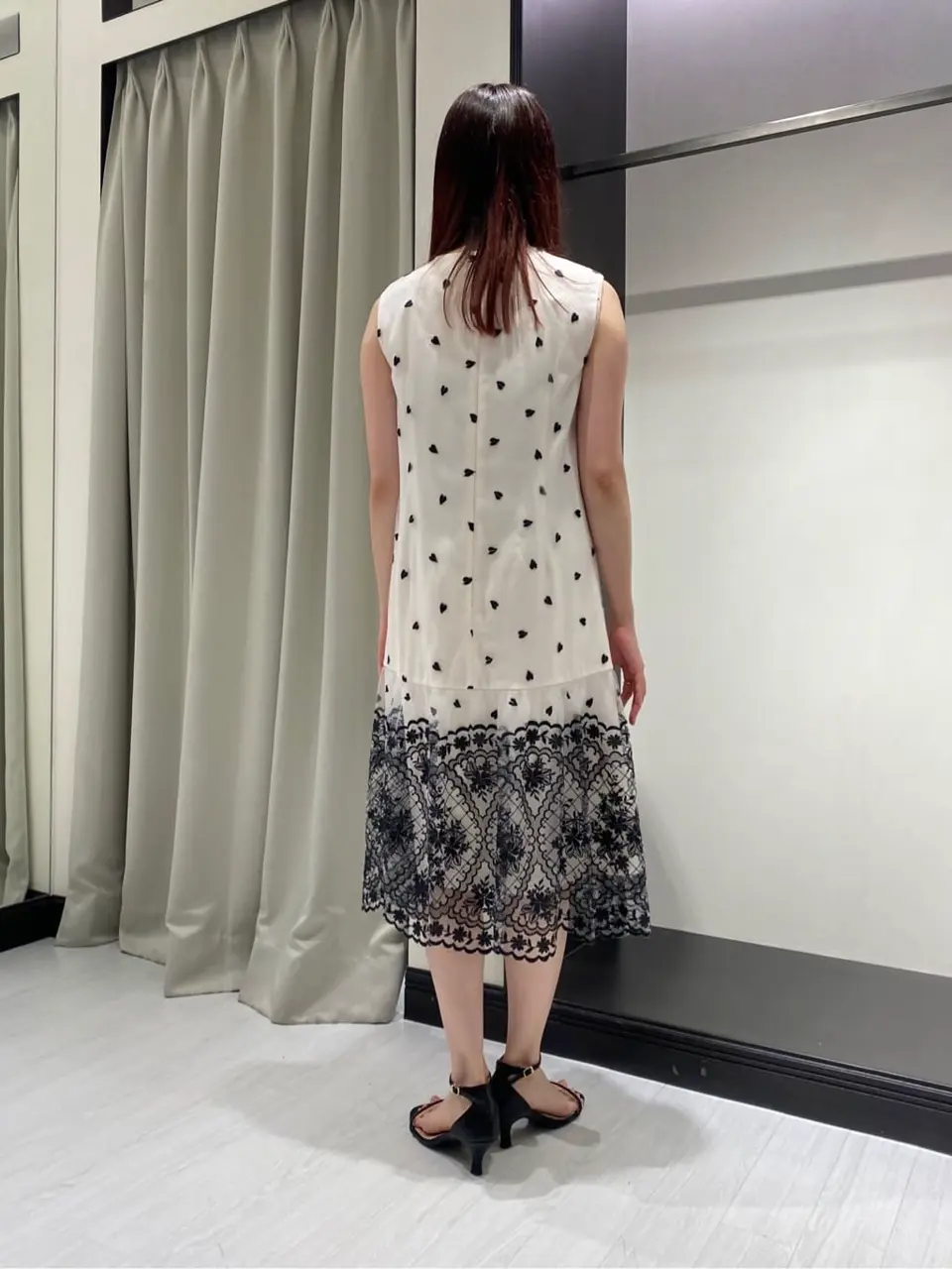 GRACE CONTINENTAL Abe コーディネート画像