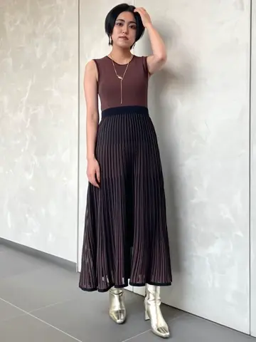 GRACE CONTINENTAL yoshi コーディネート画像