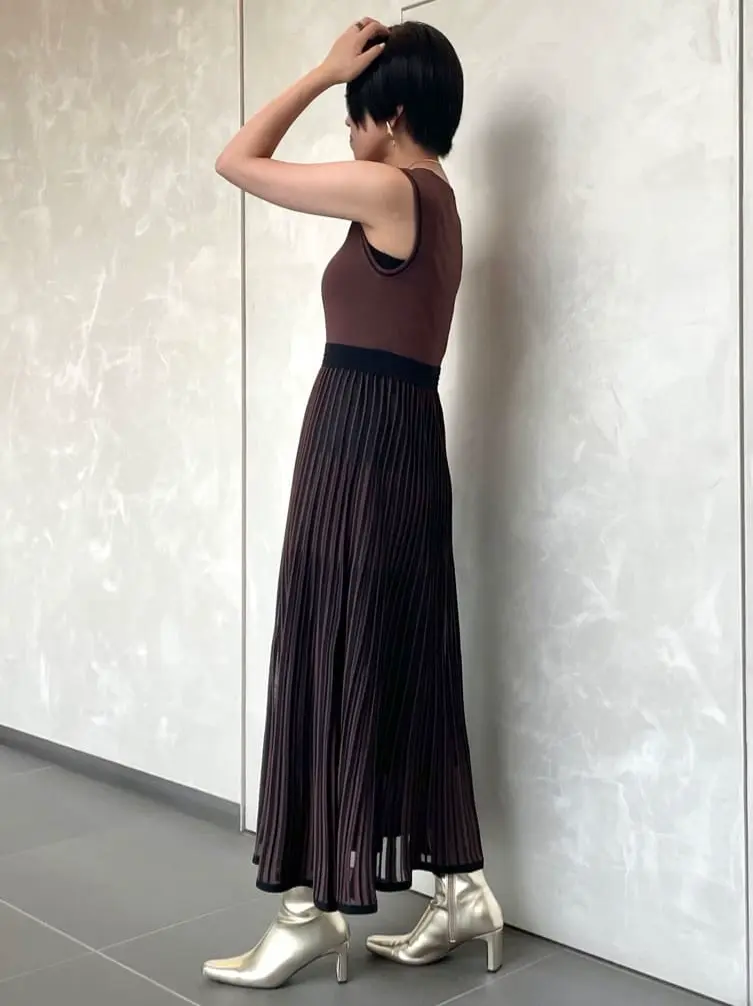 GRACE CONTINENTAL yoshi コーディネート画像