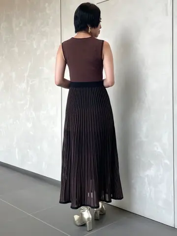 GRACE CONTINENTAL yoshi コーディネート画像