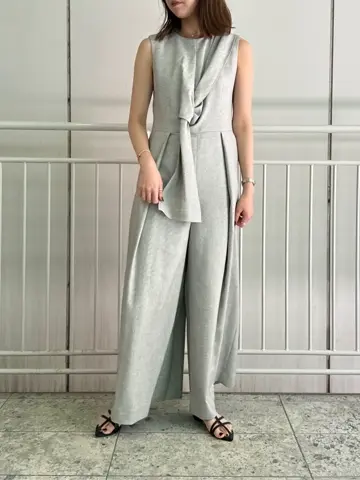 GRACE CONTINENTAL 伊藤　静華 コーディネート画像