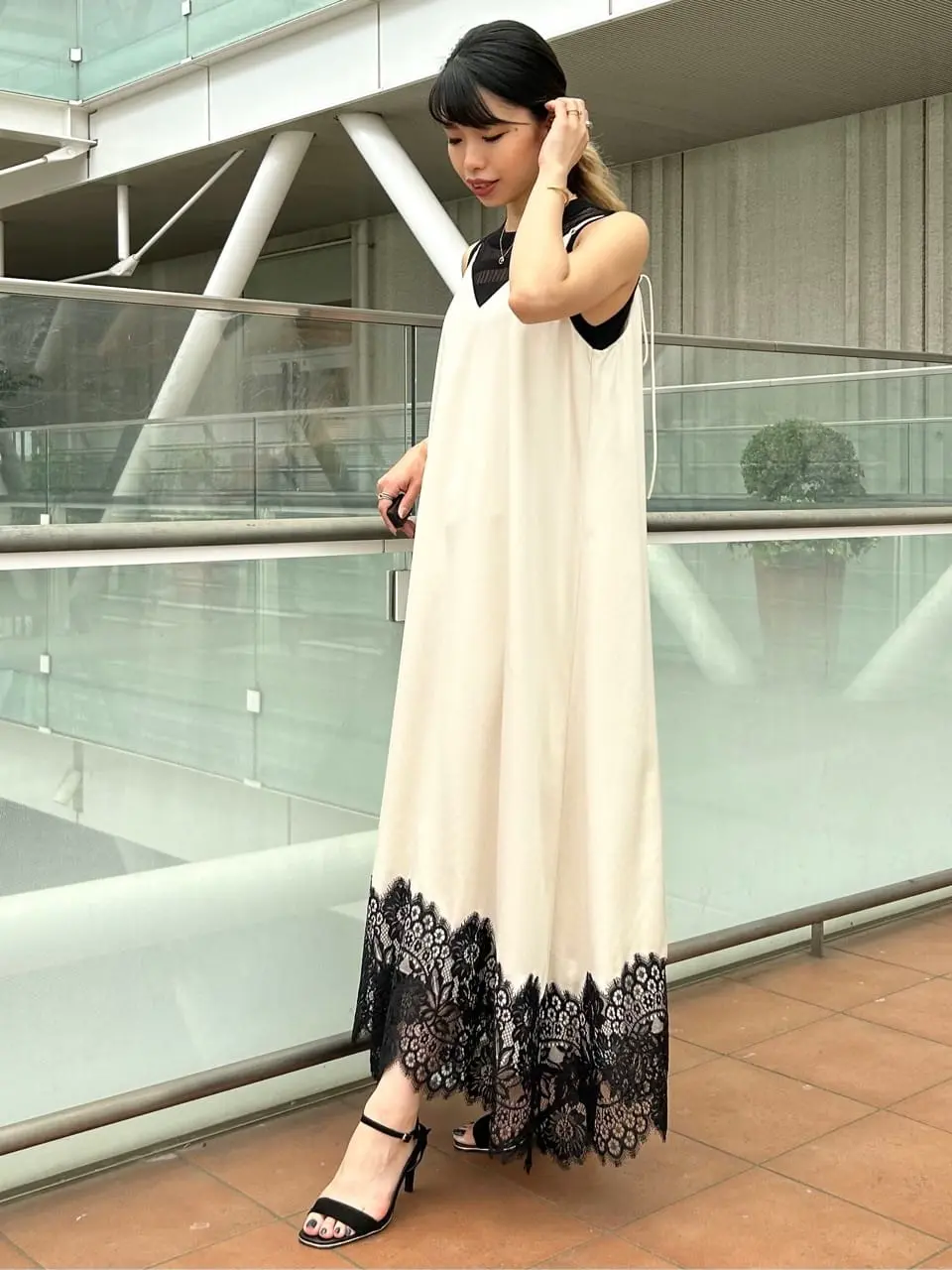 GRACE CONTINENTAL FUKUSHIMA YURIE コーディネート画像