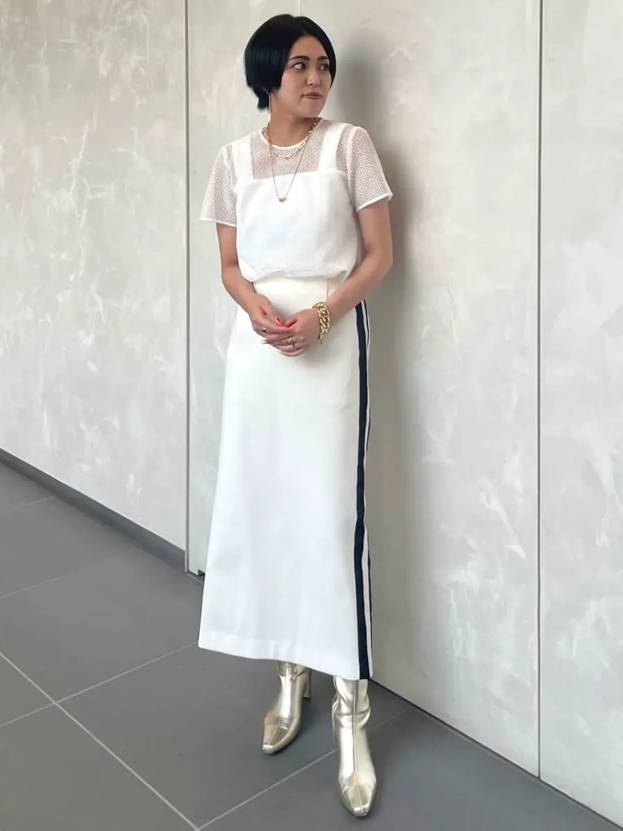 GRACE CONTINENTAL yoshi コーディネート画像