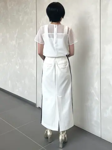 GRACE CONTINENTAL yoshi コーディネート画像