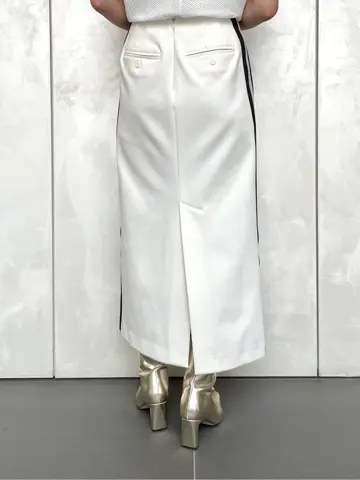 GRACE CONTINENTAL yoshi コーディネート画像