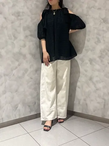 GRACE CONTINENTAL OZAWA コーディネート画像