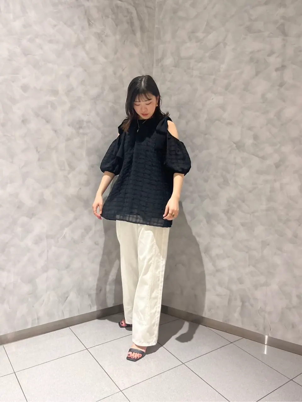 GRACE CONTINENTAL OZAWA コーディネート画像