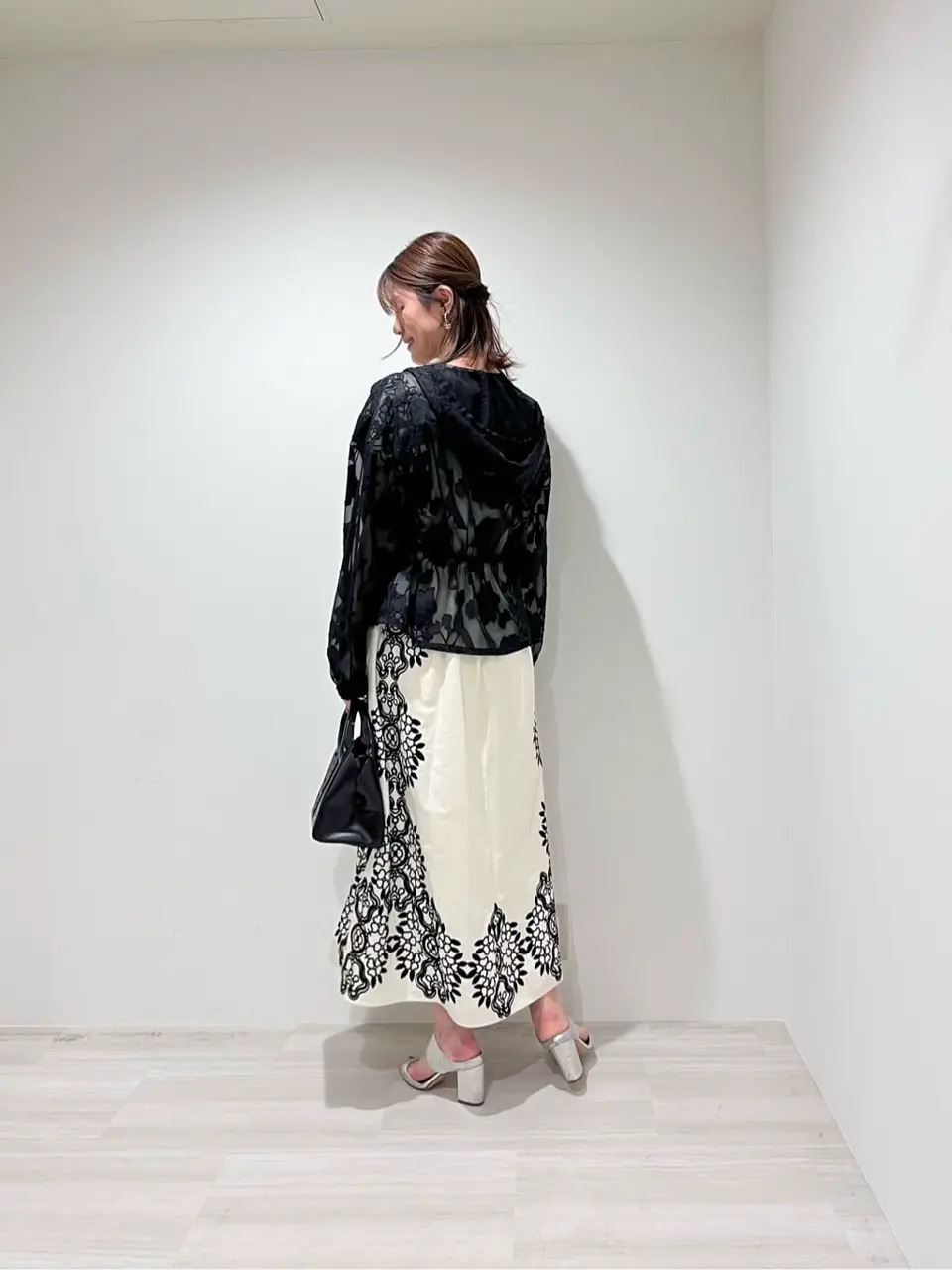 GRACE CONTINENTAL A.Kameyama コーディネート画像