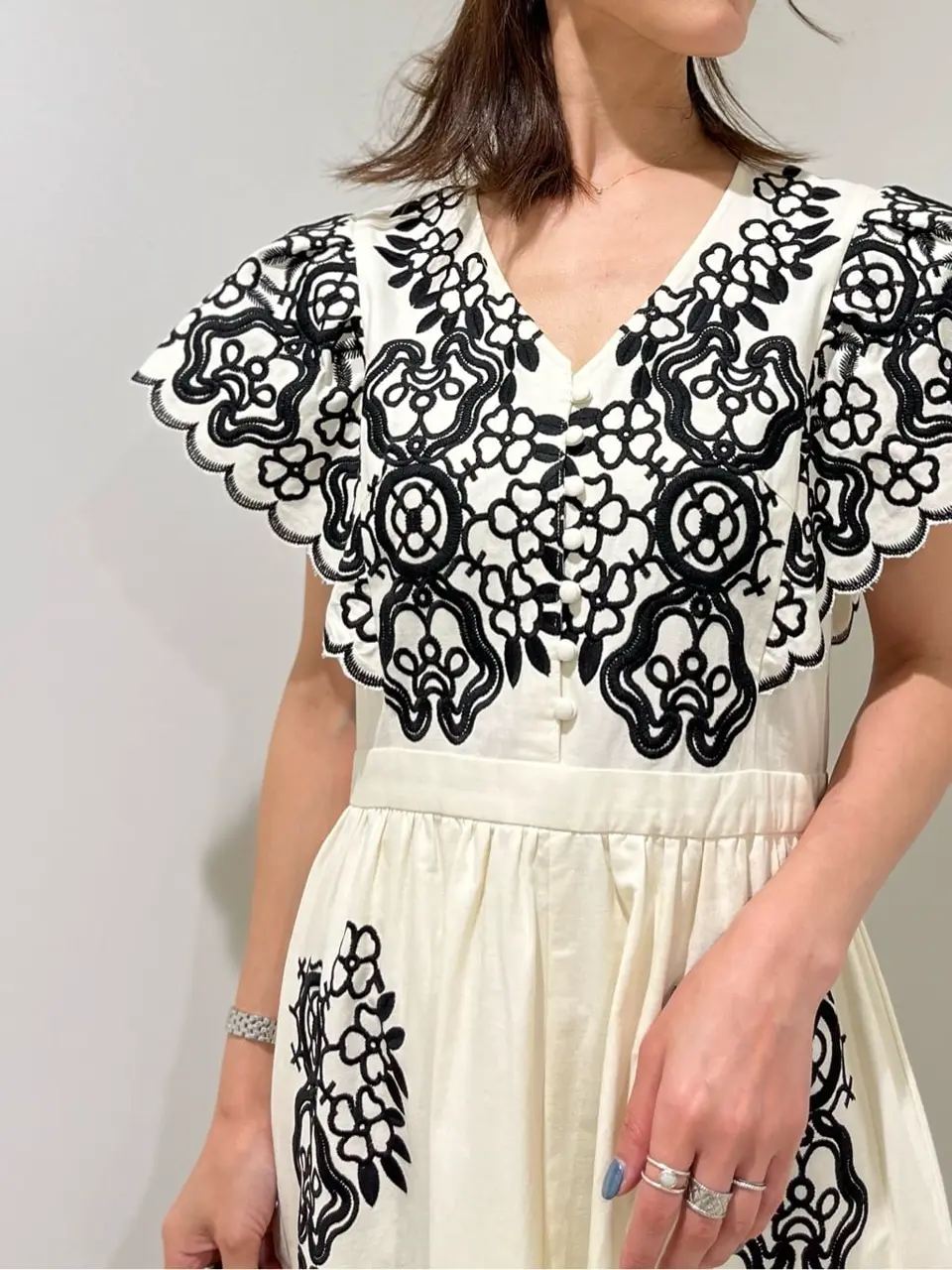 GRACE CONTINENTAL A.Kameyama コーディネート画像