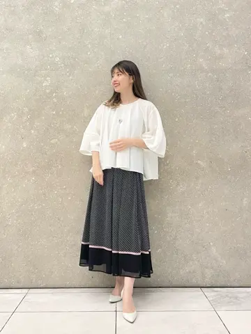 GRACE CONTINENTAL minami コーディネート画像