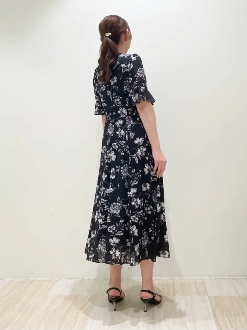 GRACE CONTINENTAL 赤間　 コーディネート画像