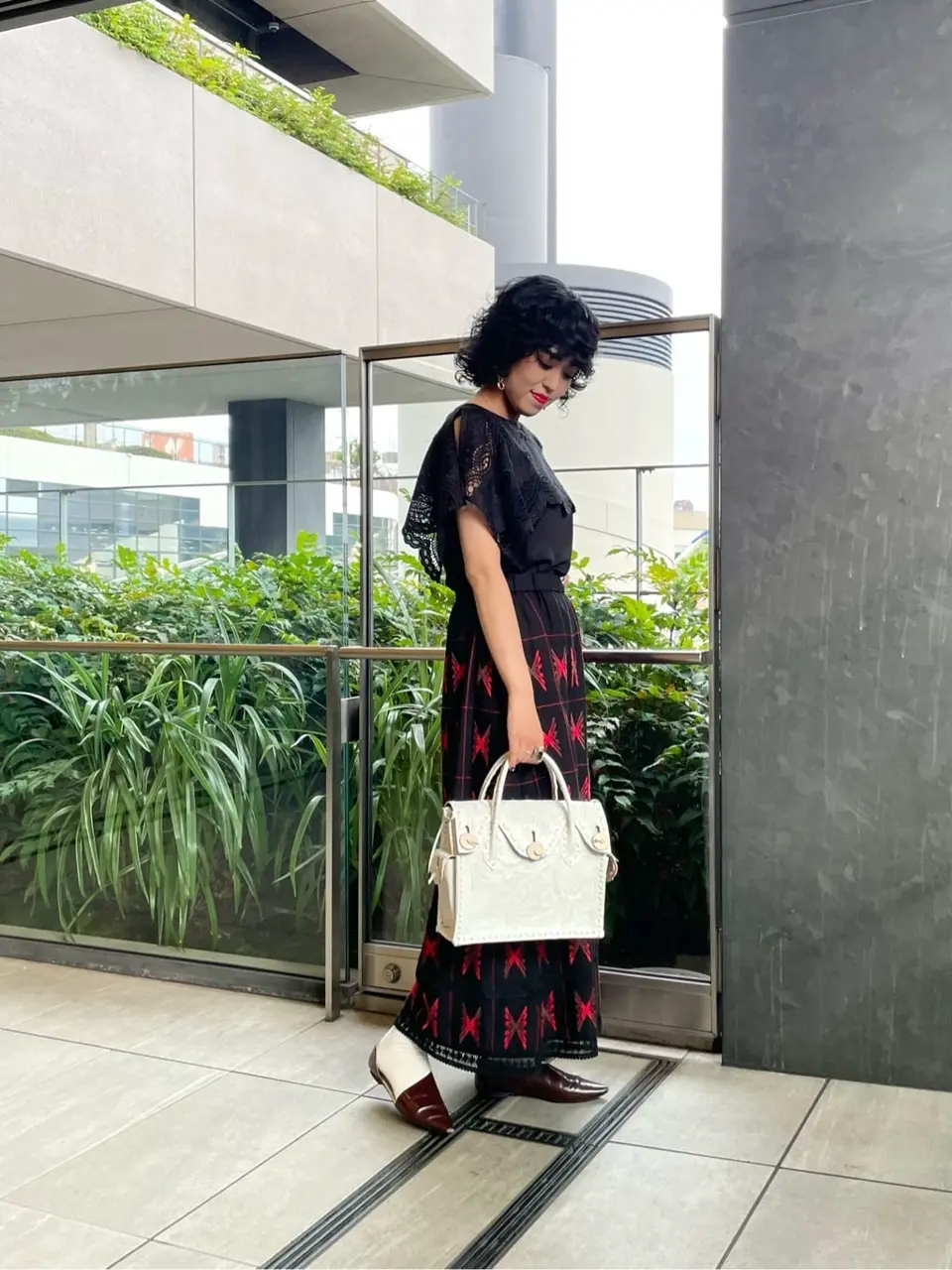 GRACE CONTINENTAL yoshi コーディネート画像