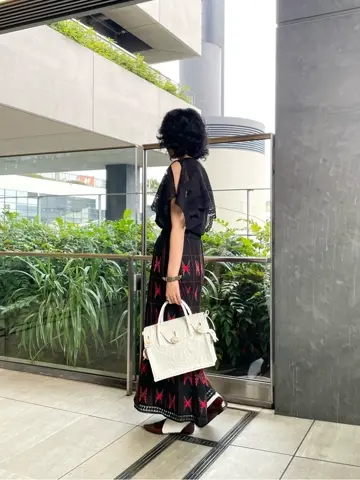 GRACE CONTINENTAL yoshi コーディネート画像