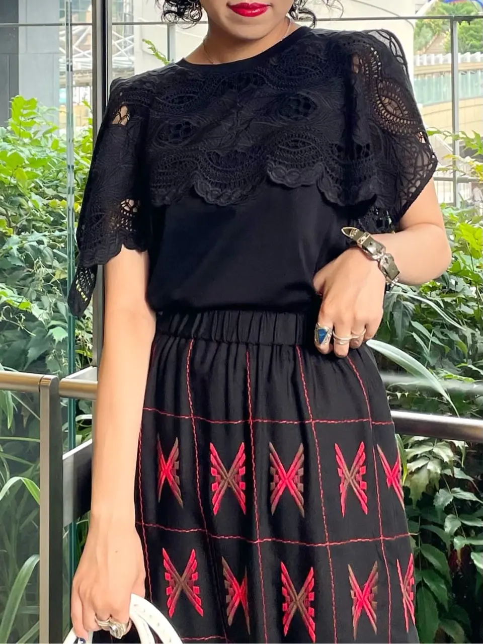 GRACE CONTINENTAL yoshi コーディネート画像