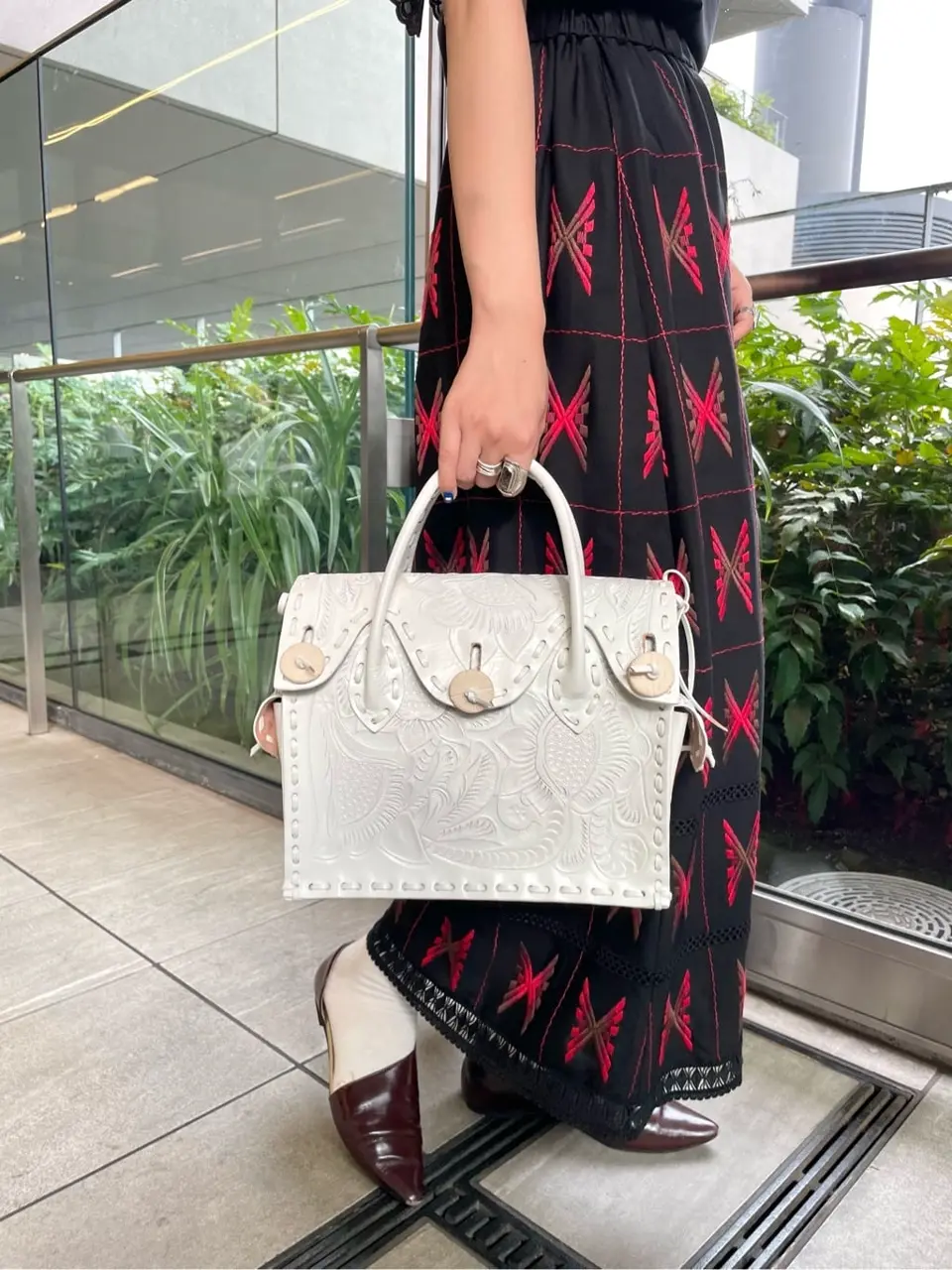 GRACE CONTINENTAL yoshi コーディネート画像