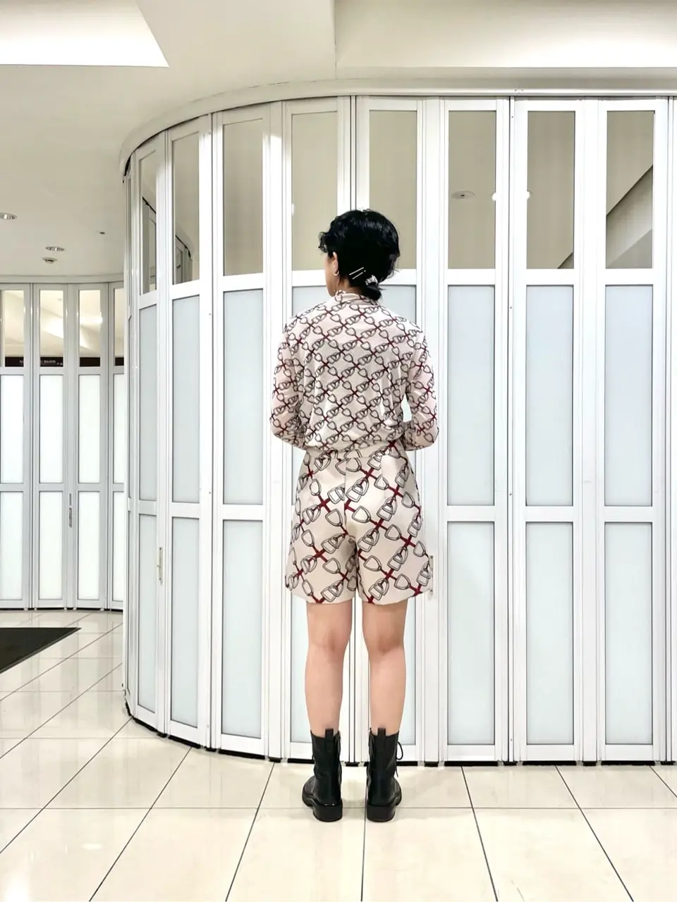 GRACE CONTINENTAL yoshi コーディネート画像