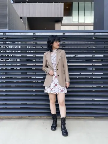 GRACE CONTINENTAL yoshi コーディネート画像