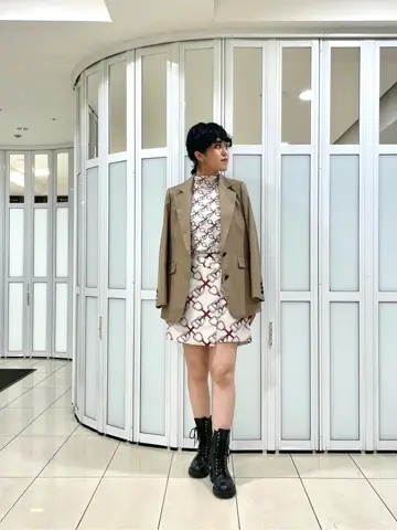 GRACE CONTINENTAL yoshi コーディネート画像