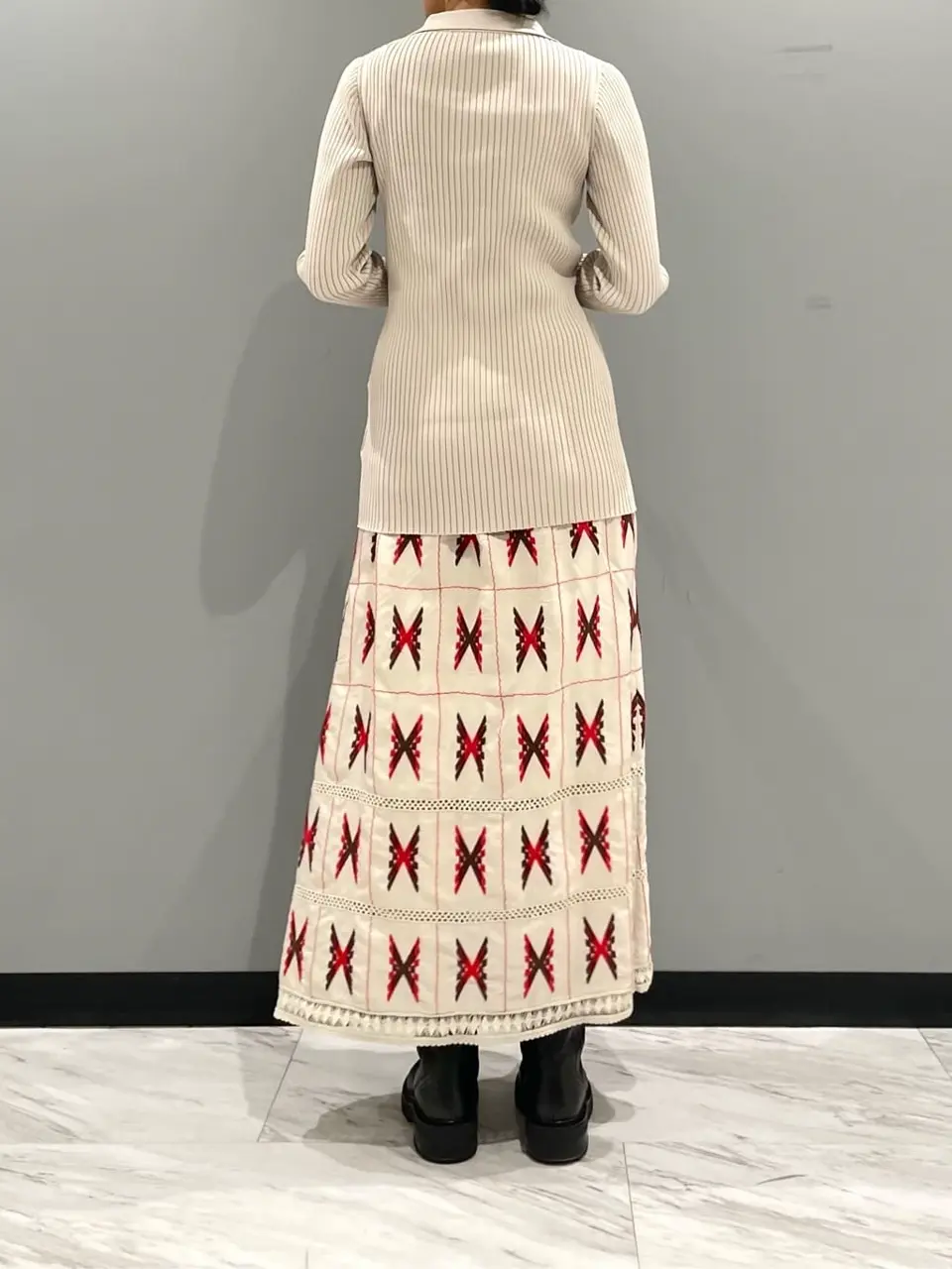 GRACE CONTINENTAL yoshi コーディネート画像