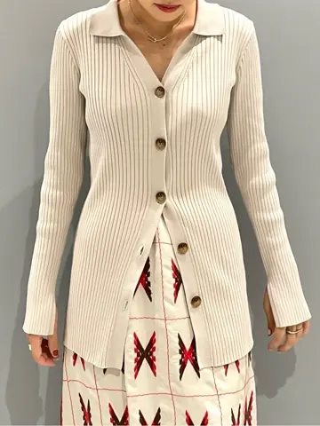 GRACE CONTINENTAL yoshi コーディネート画像