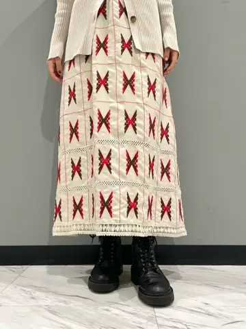 GRACE CONTINENTAL yoshi コーディネート画像