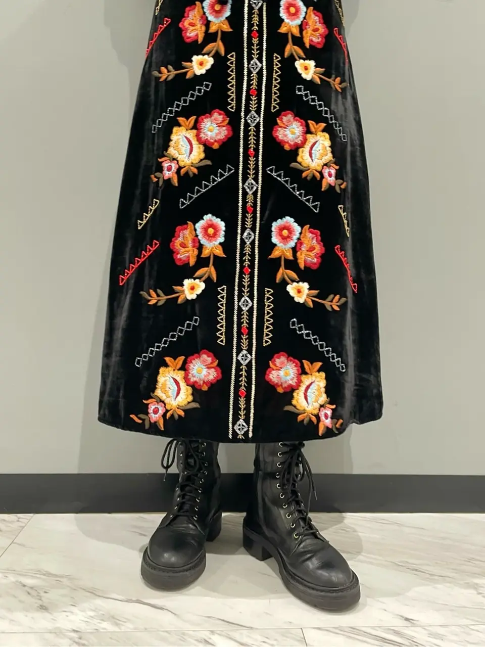 GRACE CONTINENTAL yoshi コーディネート画像