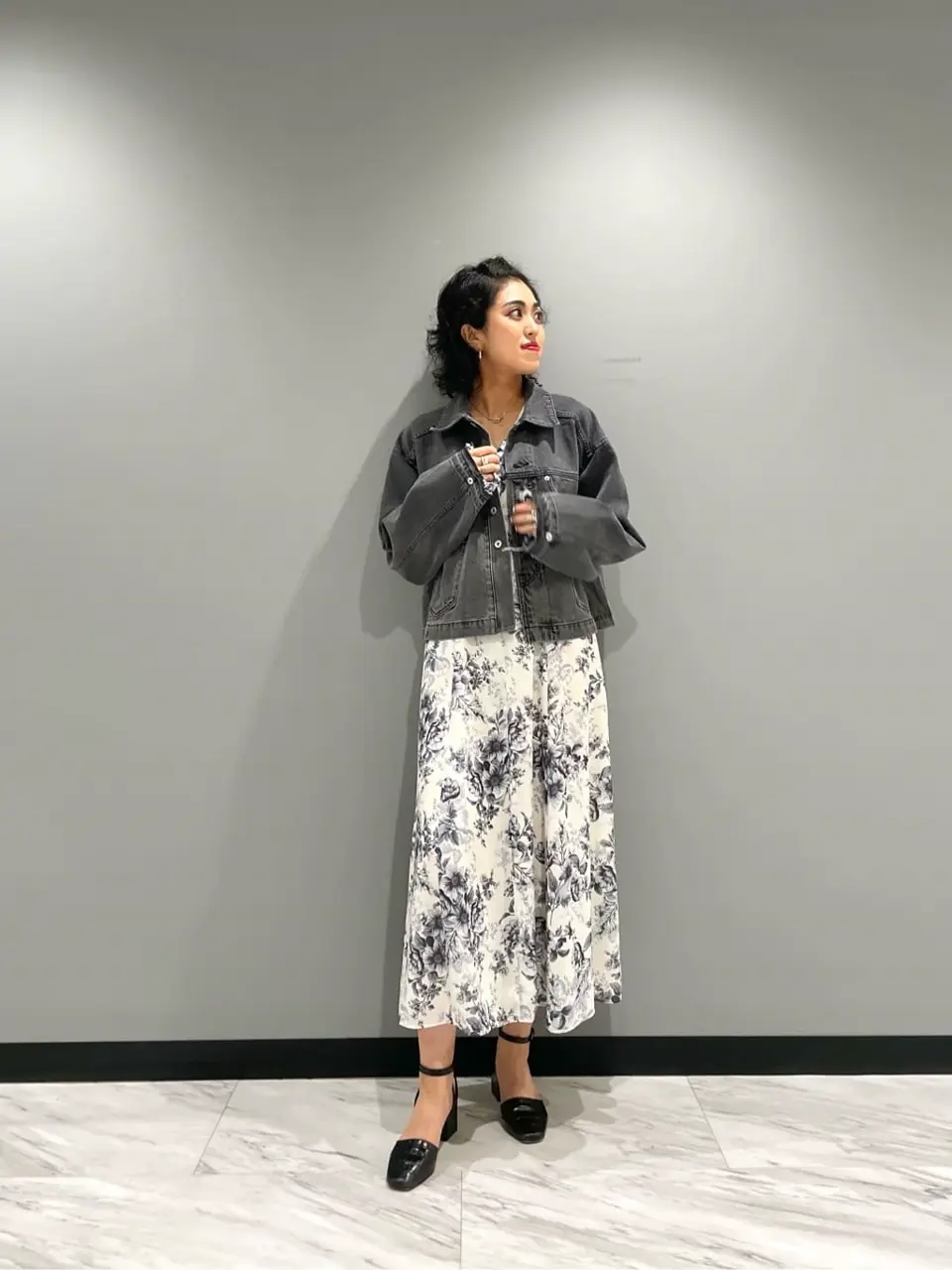 GRACE CONTINENTAL yoshi コーディネート画像