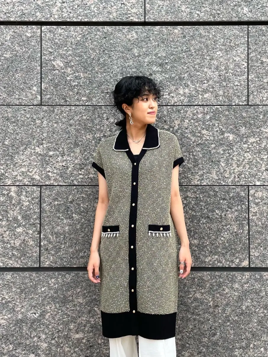 GRACE CONTINENTAL yoshi コーディネート画像