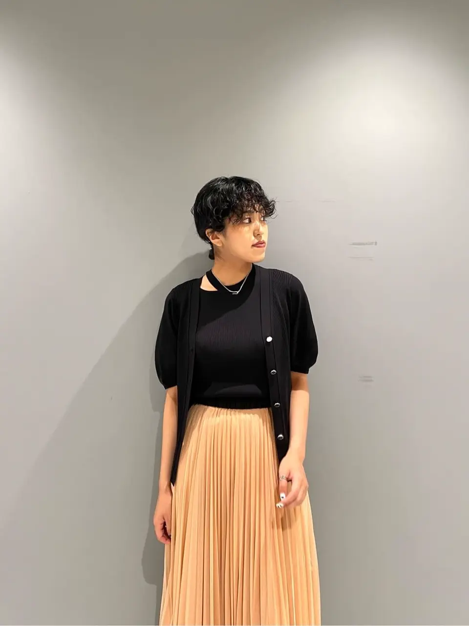 GRACE CONTINENTAL yoshi コーディネート画像