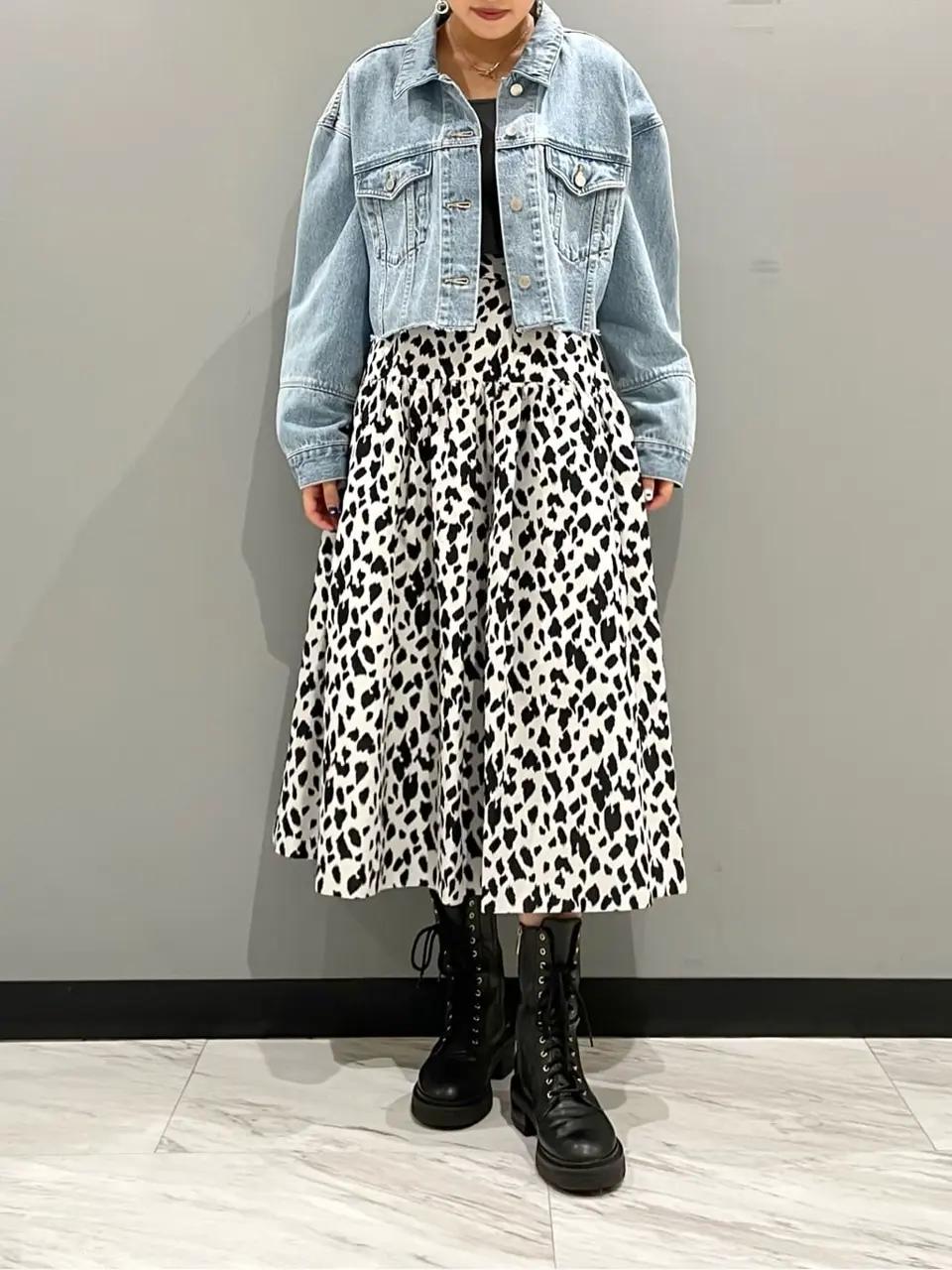 GRACE CONTINENTAL yoshi コーディネート画像