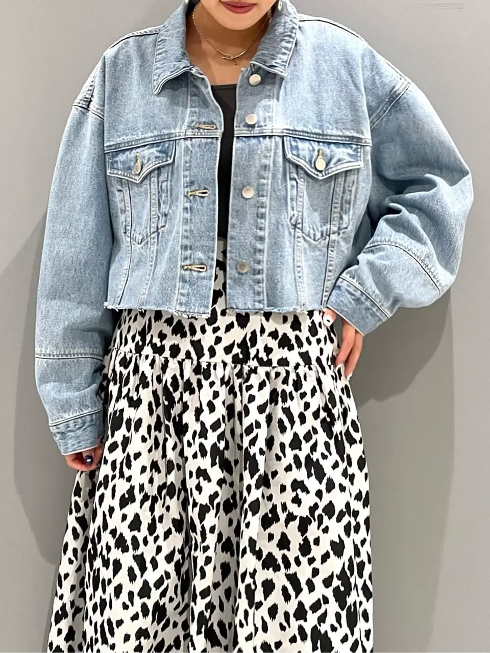 GRACE CONTINENTAL yoshi コーディネート画像