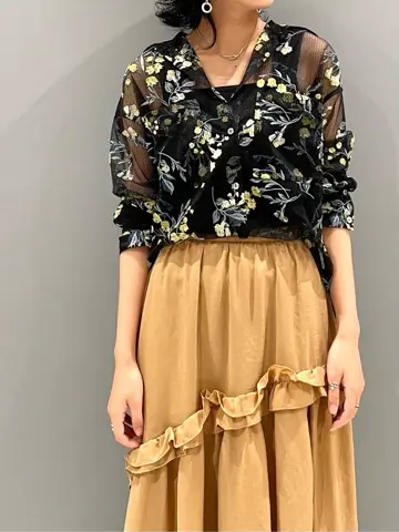 GRACE CONTINENTAL yoshi コーディネート画像