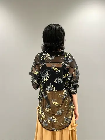 GRACE CONTINENTAL yoshi コーディネート画像